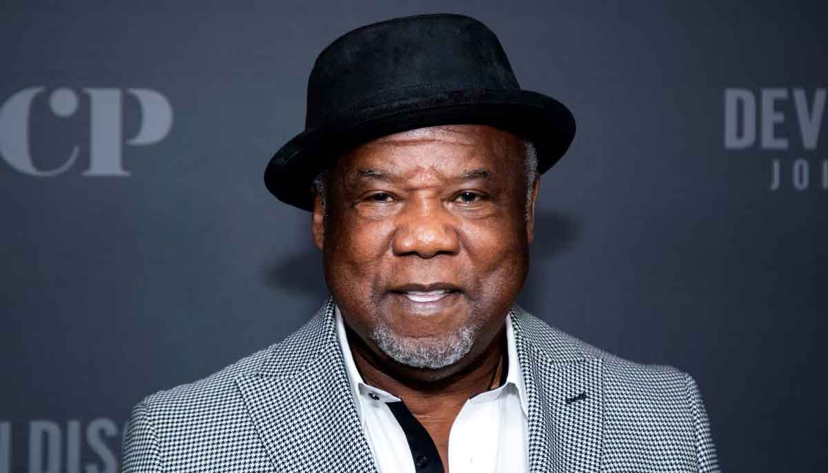 Homage paid to Isiah Whitlock Jr. with 'The Wire' catchphrase 